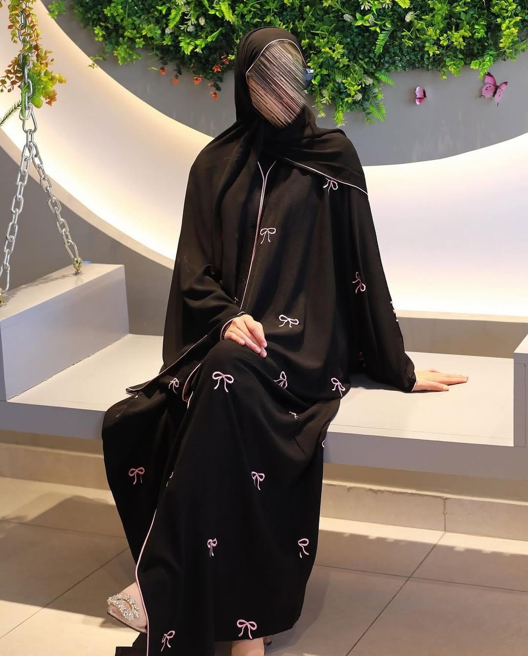 Bow Abaya