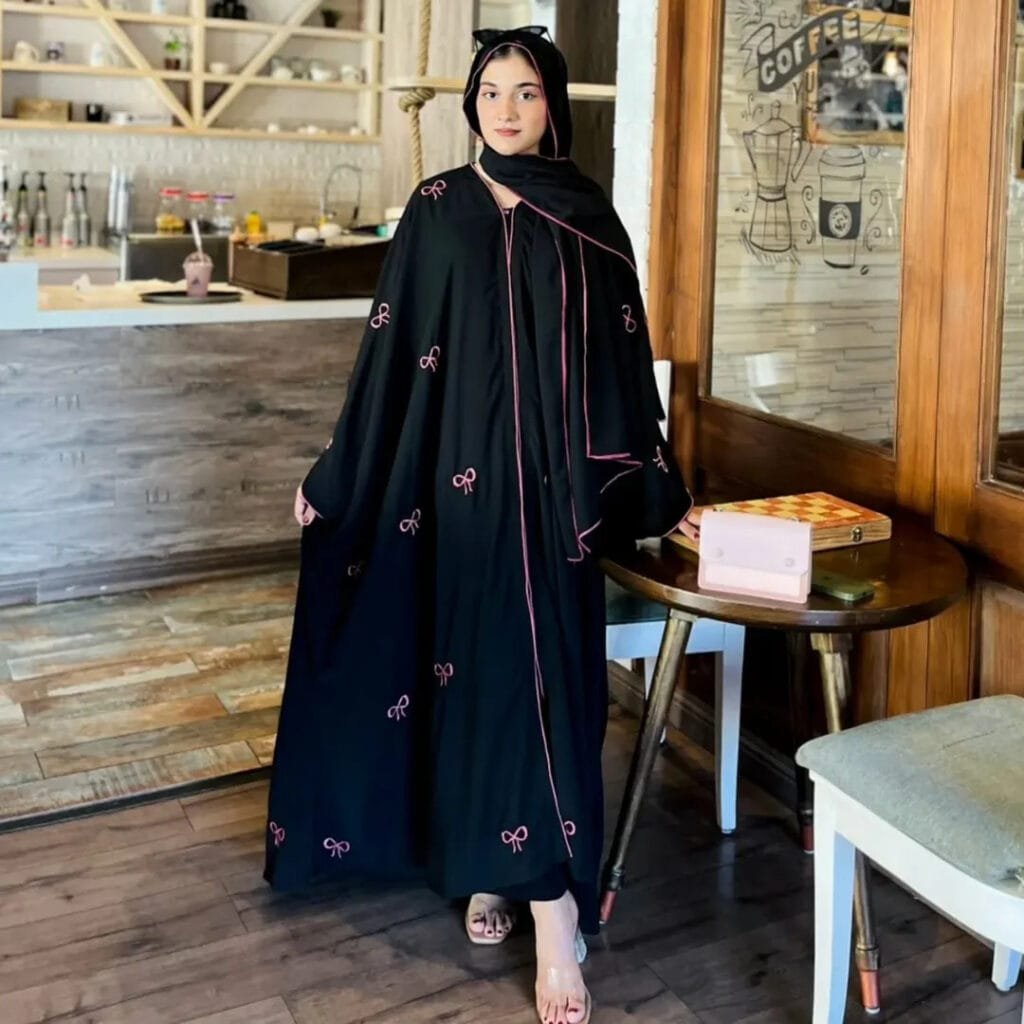 Abaya Rack Chic Bow Embroidered Abaya with Stroller – RM Clothing Brand
